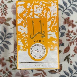 Lattafa Yara Eau de Parfum for Women - Vibrant Orange and White